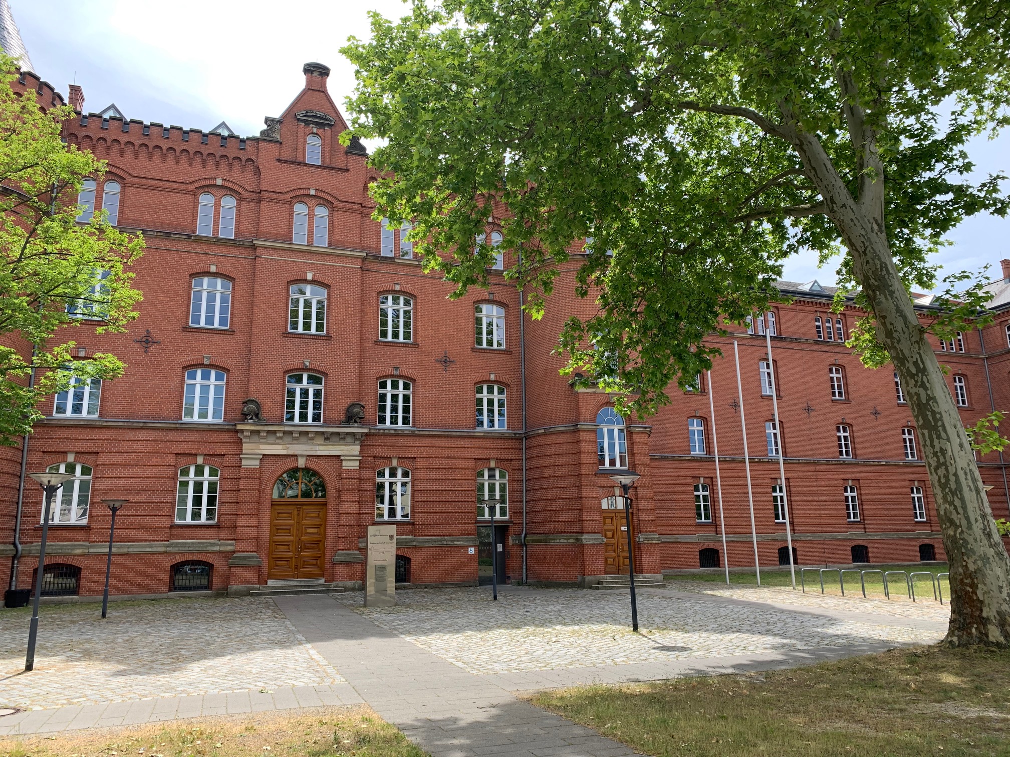 Ansicht des Dienstgebäudes der Staatsanwaltschaft Neuruppin Ansicht des Dienstgebäudes der Staatsanwaltschaft Neuruppin